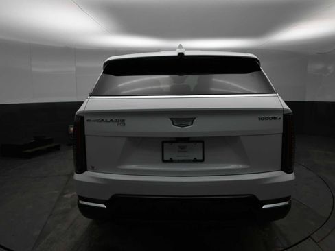 New 2025 Cadillac Escalade IQ Luxury 2 image 8