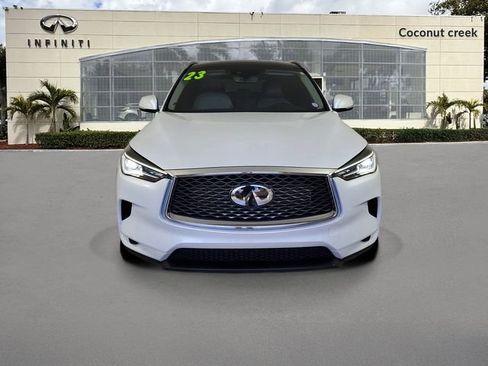 Used 2023 INFINITI QX50 Luxe FWD image 2