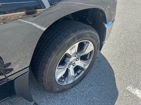 Used 2020 RAM 1500 Big Horn AWD/4WD image 31
