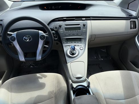 Used 2010 Toyota Prius Five FWD image 16