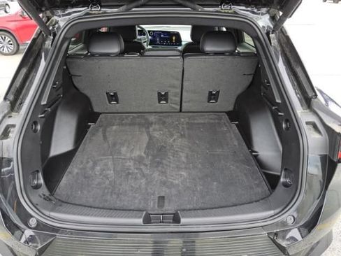 Certified 2025 Chevrolet Equinox EV LT FWD image 10