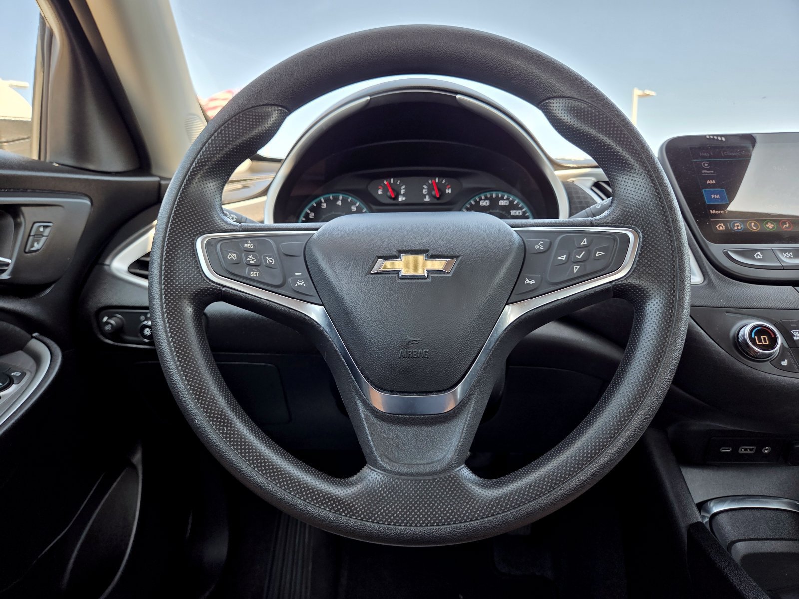 Used 2024 Chevrolet Malibu LT FWD image 46