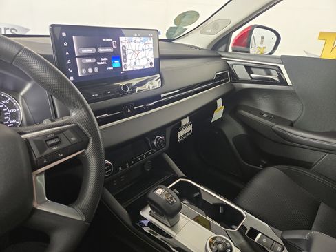 New 2026 Mitsubishi Outlander ES image 23