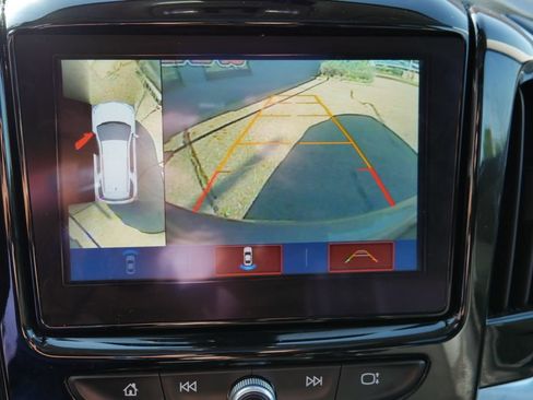 Used 2018 Chevrolet Traverse Premier AWD/4WD image 33