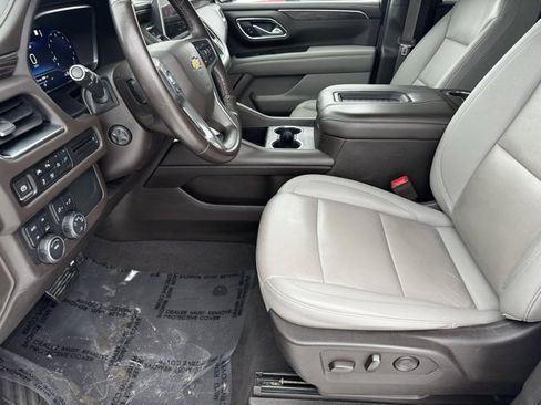 Certified 2022 Chevrolet Tahoe LT w/ Luxury Package image 5