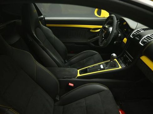 Used 2016 Porsche Cayman GT4 RWD image 37