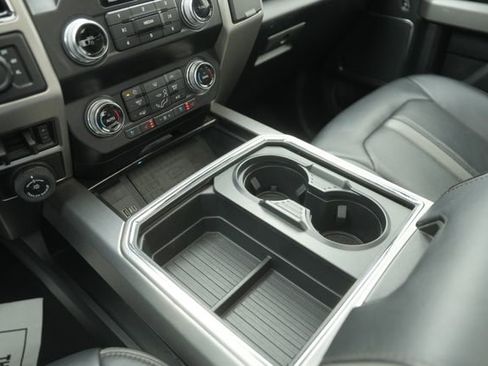 Certified 2020 Ford F250 Platinum AWD/4WD image 29