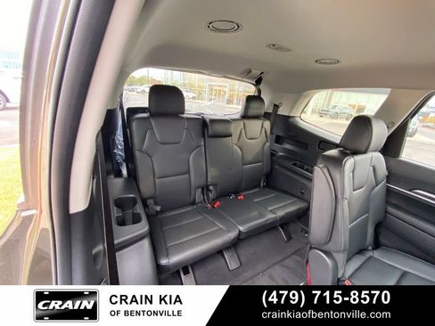 New 2025 Kia Telluride S image 27
