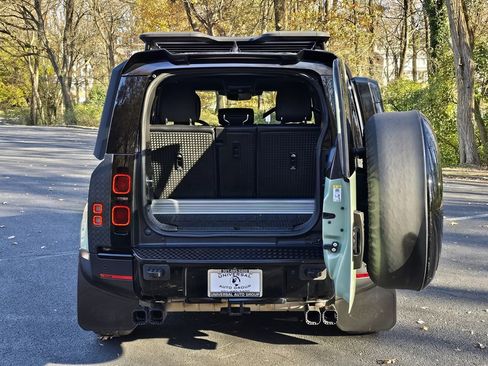 Used 2023 Land Rover Defender 110 75th Limited Edition image 78