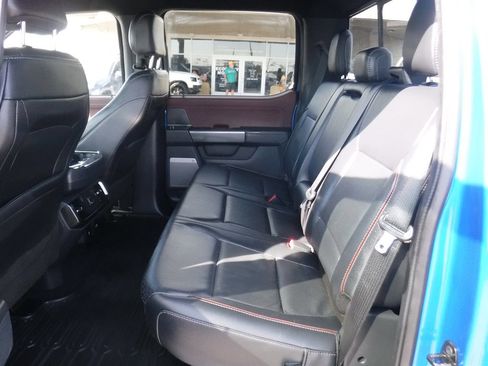 Used 2021 Ford F150 Lariat w/ Max Trailer Tow Package image 12