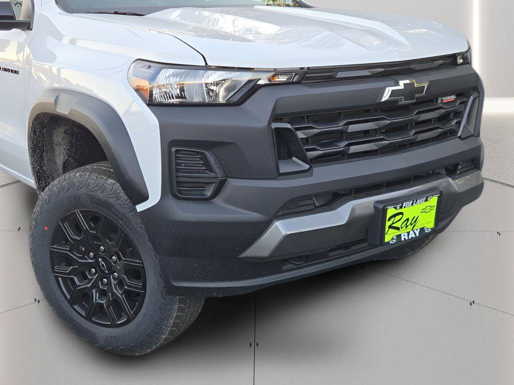 New 2026 Chevrolet Colorado Trail Boss AWD/4WD image 2