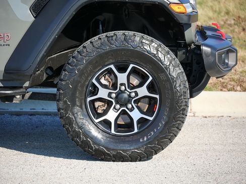 Used 2020 Jeep Wrangler Rubicon w/ LED Lighting Group image 17