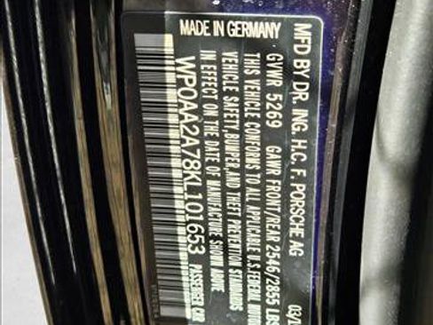 Used 2019 Porsche Panamera image 23