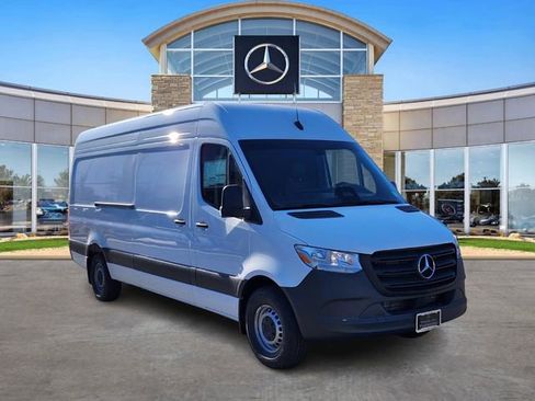 New 2026 Mercedes-Benz Sprinter 2500 image 6