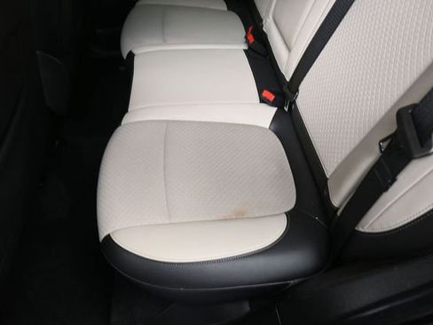 Used 2020 Buick Encore Preferred w/ Safety Package FWD image 21