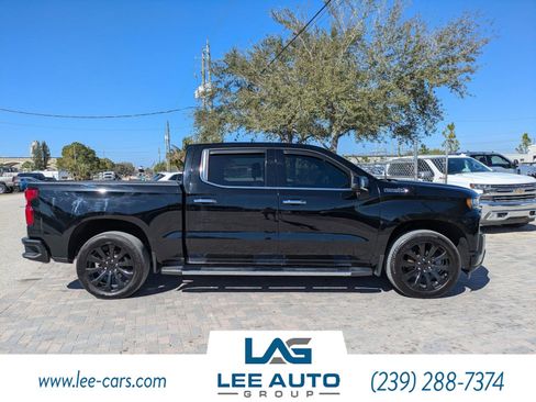Used 2019 Chevrolet Silverado 1500 High Country w/ Technology Package image 2