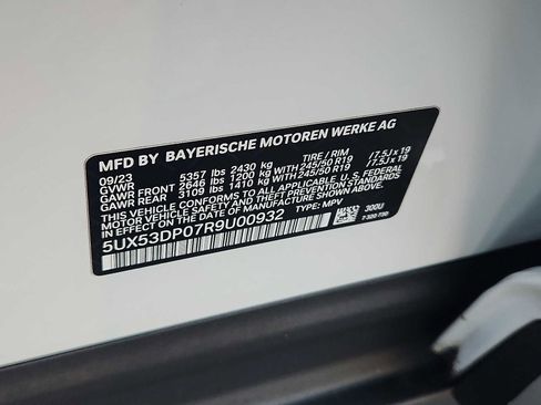 Certified 2024 BMW X3 xDrive30i w/ Premium Package image 27