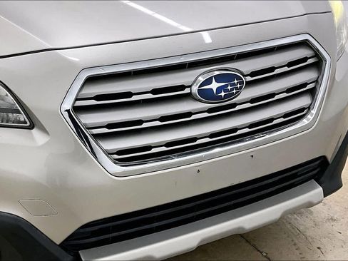 Used 2016 Subaru Outback 2.5i Limited image 29