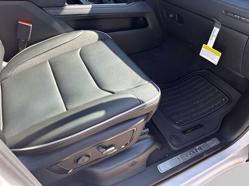 New 2026 RAM 1500 Limited AWD/4WD image 19