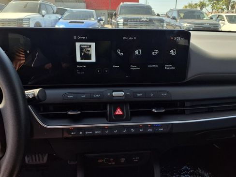 Used 2025 Kia K4 FWD image 19