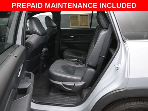 Certified 2026 Toyota Grand Highlander AWD Hybrid image 29