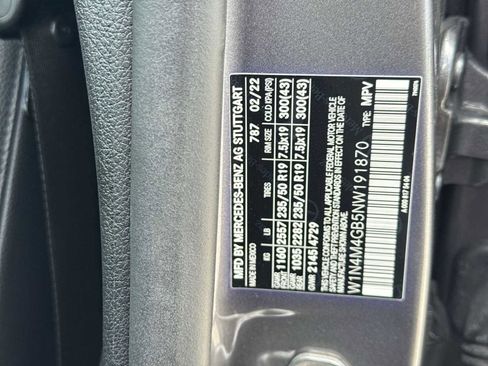 Used 2022 Mercedes-Benz GLB 250 image 42