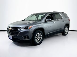 Used 2020 Chevrolet Traverse LT video 1