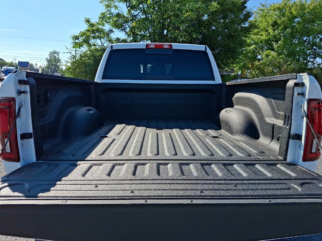 Certified 2025 RAM 3500 Laramie AWD/4WD image 35