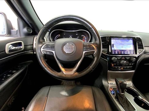 Used 2020 Jeep Grand Cherokee Limited RWD image 14