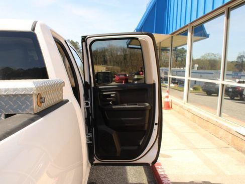 Used 2015 RAM 1500 Tradesman w/ Popular Equipment Group RWD image 15