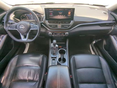 Used 2023 Nissan Altima 2.0 SR FWD image 16