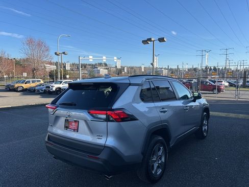 Certified 2024 Toyota RAV4 XLE w/ Convenience Package image 5