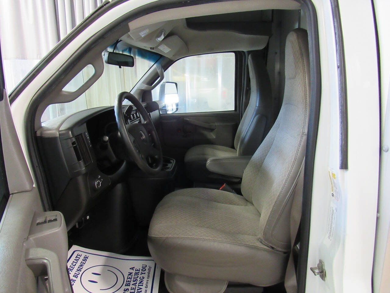 Used 2023 GMC Savana 3500 w/ Power Convenience Package RWD image 37