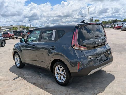 Certified 2025 Kia Soul LX FWD image 6