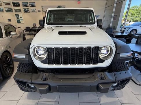 Used 2026 Jeep Wrangler Unlimited Rubicon 392 w/ Quick Order Package 27X Moab AWD/4WD image 10