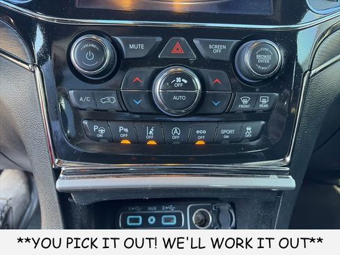 Used 2019 Jeep Grand Cherokee High Altitude RWD image 16