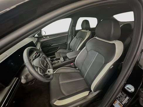 Used 2025 Kia K5 GT-Line AWD/4WD image 13