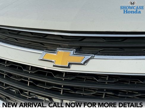 Used 2015 Chevrolet Cruze LTZ w/ Sun, Sound and Sport Package image 10