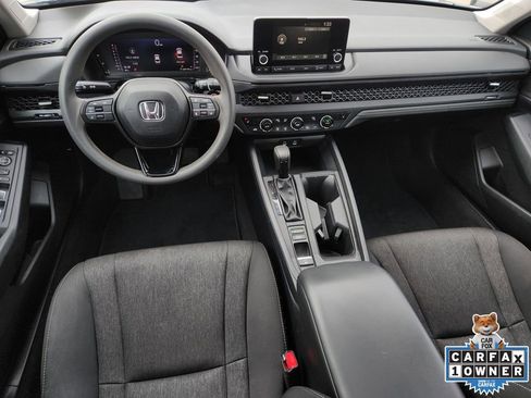 Used 2024 Honda Accord EX image 31