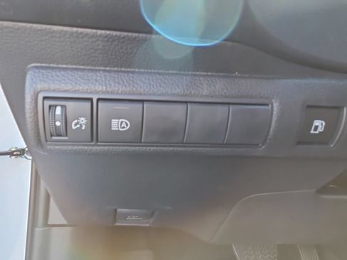 Used 2026 Toyota Corolla LE FWD image 24
