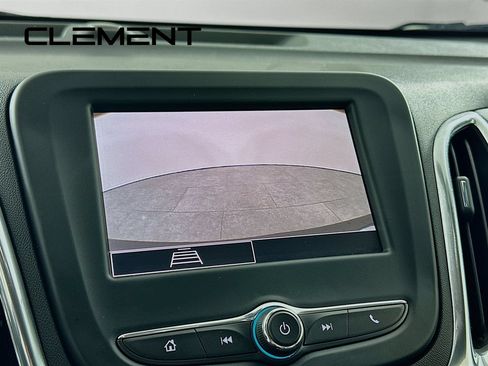 Used 2024 Chevrolet Equinox LT FWD image 20