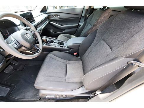 Used 2024 Honda Accord EX image 11