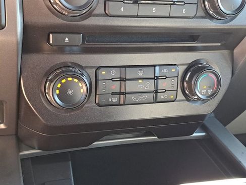 Used 2018 Ford F150 XLT w/ Equipment Group 302A Luxury image 32