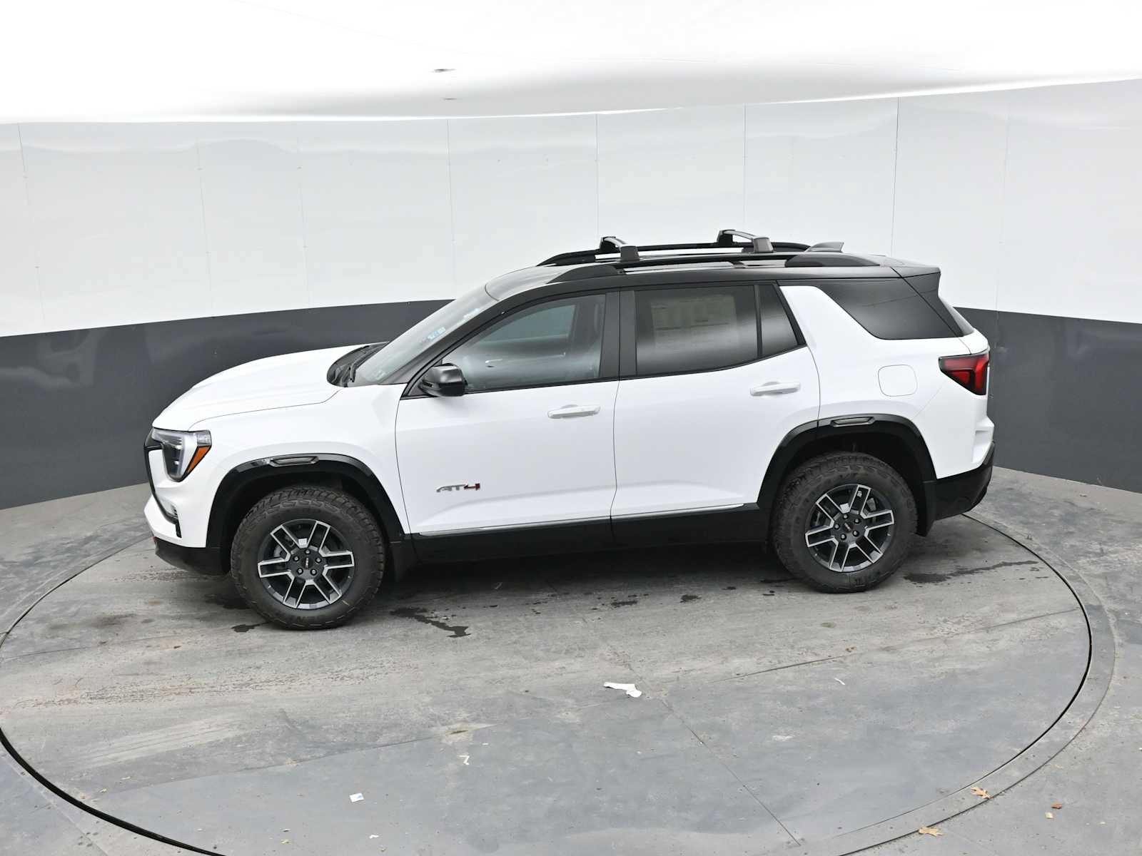 New 2027 GMC Terrain AT4 w/ LPO, Hit The Road Package AWD/4WD image 29