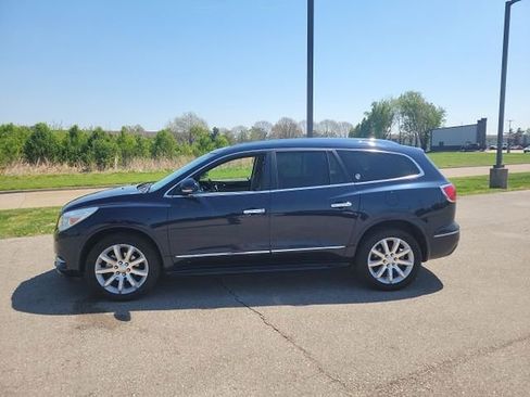 Used 2017 Buick Enclave Premium w/ Experience Buick Package image 4