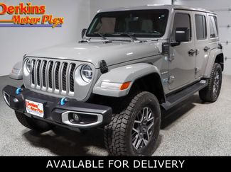 Used 2022 Jeep Wrangler Unlimited Sahara w/ Cold Weather Group AWD/4WD video 1
