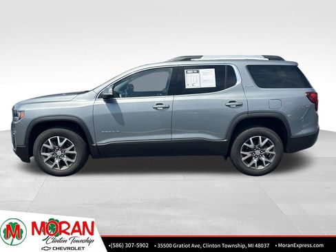 Certified 2023 GMC Acadia SLE w/ LPO, Cargo Package AWD/4WD image 3