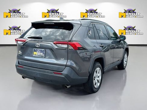 Used 2020 Toyota RAV4 LE w/ Carpet Mat Package FWD image 5