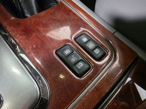 Used 2003 Toyota Land Cruiser AWD/4WD image 46