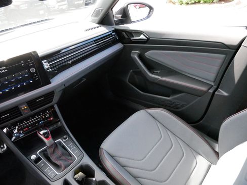 Certified 2025 Volkswagen Jetta GLI Autobahn w/ GLI Black Package image 11